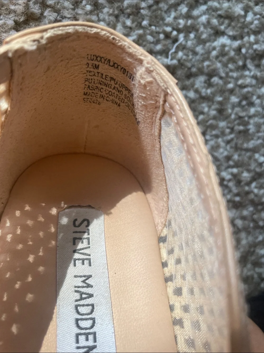 Steve Madden Luxxy Mary Jane Flat in Tan ✨ Size 9 1/2